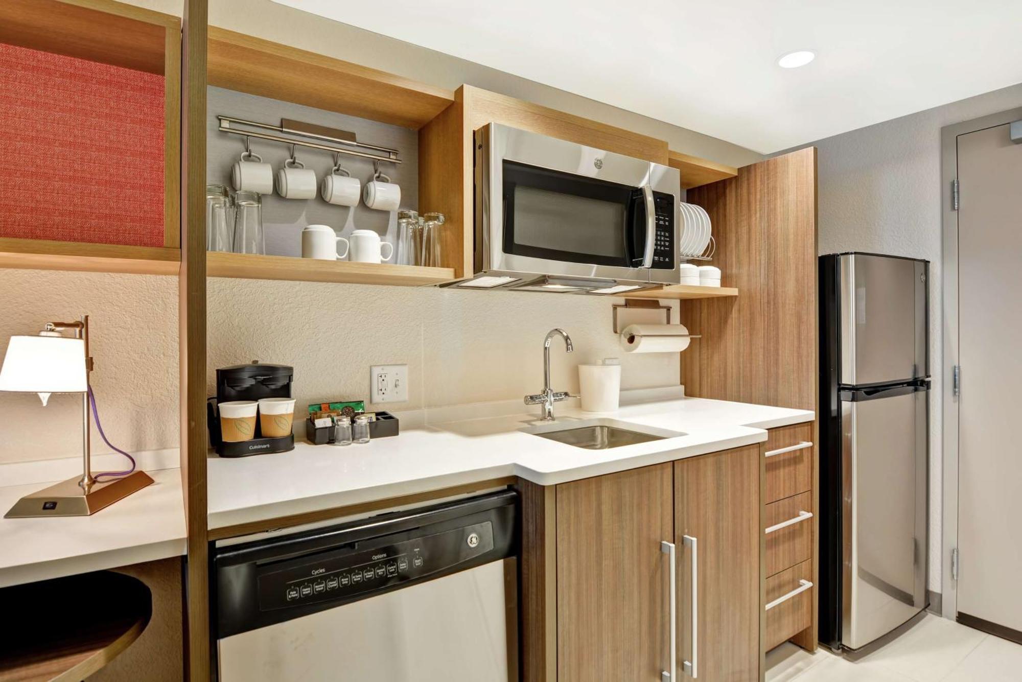 Home2 Suites By Hilton Бофорт Экстерьер фото